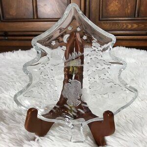 Vintage Santa Walking through the Woods Christmas Tree Shaped Glass Dish